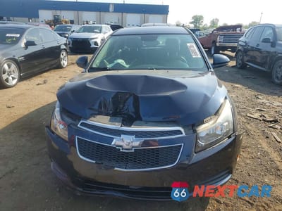 Piąte zdjęcie samochodu w środku: 2014 CHEVROLET CRUZE LT VIN:1G1PC5SB3E7144425 - miniatura