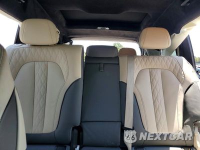 Zdjęcie 10 z 14 samochodu: 2024 BMW X7 XDRIVE40I VIN:5UX23EM02R9W18807 - miniatura
