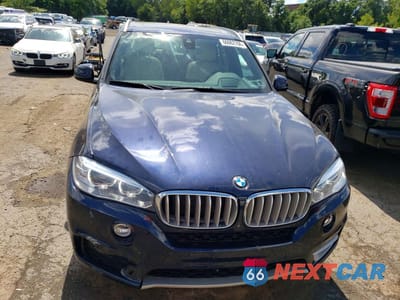 Piąte zdjęcie samochodu w środku: 2018 BMW X5 XDRIVE35I VIN:5UXKR0C59J0Y02939 - miniatura