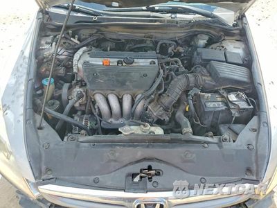 Zdjęcie 12 z 14 samochodu: 2006 HONDA ACCORD EX VIN:JHMCM56806C005605 - miniatura