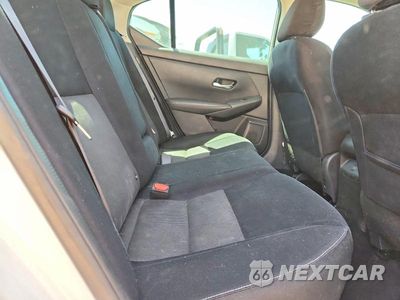Zdjęcie 10 z 12 samochodu: 2020 NISSAN SENTRA SV VIN:3N1AB8CV5LY218114 - miniatura