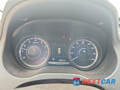 Zdjęcie 9 z 12 samochodu: 2015 HYUNDAI AZERA BASE VIN:KMHFG4JG0FA472402 - miniatura