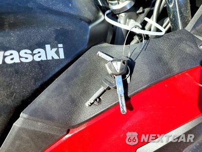 Zdjęcie 8 z 9 samochodu: 2025 KAWASAKI EX500 VIN:ML5EXGG18SDA59881 - miniatura