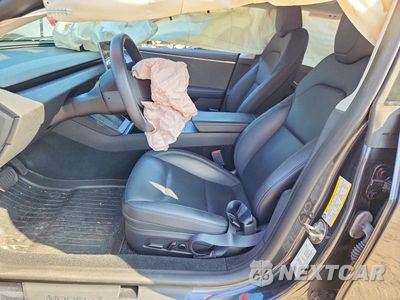 Zdjęcie 7 z 12 samochodu: 2024 TESLA MODEL 3 VIN:5YJ3E1EA7RF739743 - miniatura