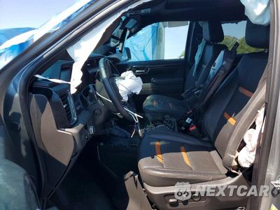 Zdjęcie 7 z 13 samochodu: 2025 GMC SIERRA K1500 AT4 VIN:3GTUUEE85SG242492 - miniatura