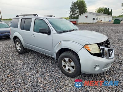 Czwarte zdjęcie samochodu z boku: 2011 NISSAN PATHFINDER S VIN:5N1AR1NB2BC618136 - miniatura