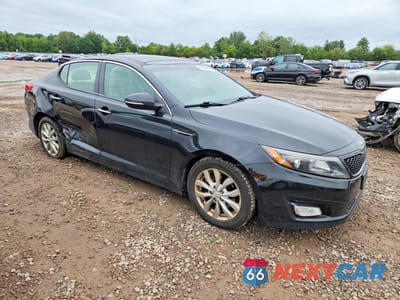 Czwarte zdjęcie samochodu z boku: 2014 KIA OPTIMA EX VIN:5XXGN4A71EG261789 - miniatura