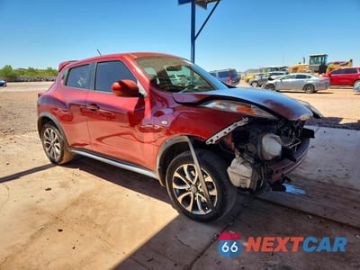 Czwarte zdjęcie samochodu z boku: 2013 NISSAN JUKE S VIN:JN8AF5MR5DT216752 - miniatura