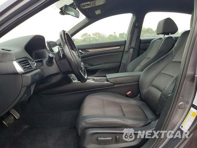 Zdjęcie 7 z 12 samochodu: 2020 HONDA ACCORD SPORT VIN:1HGCV1F37LA098093 - miniatura