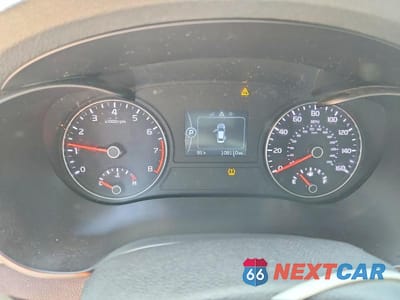 Zdjęcie 9 z 13 samochodu: 2017 KIA OPTIMA LX VIN:5XXGT4L37HG139202 - miniatura