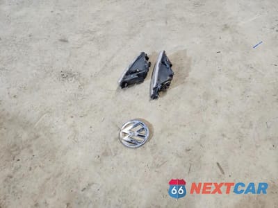 Zdjęcie 12 z 13 samochodu: 2014 VOLKSWAGEN PASSAT SEL VIN:1VWCN7A3XEC057325 - miniatura