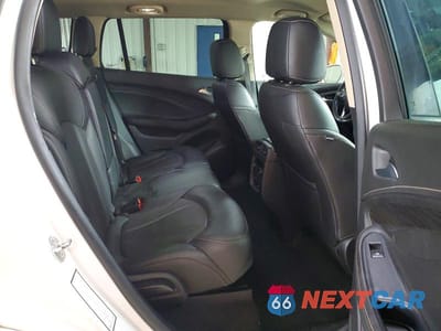 Zdjęcie 11 z 14 samochodu: 2017 BUICK ENVISION ESSENCE VIN:LRBFXDSA8HD146457 - miniatura