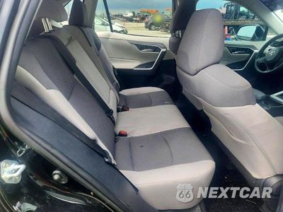 Zdjęcie 21 z 28 samochodu: 2021 TOYOTA RAV4 XLE VIN:2T3W1RFV7MC111372 - miniatura