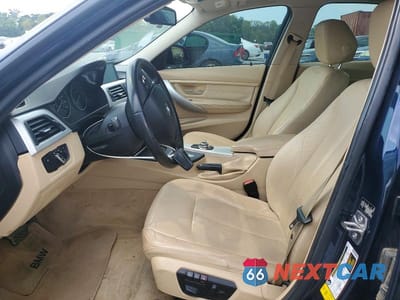 Zdjęcie 7 z 12 samochodu: 2013 BMW 328 I VIN:WBA3A5C53DF355677 - miniatura