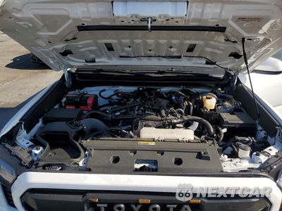 Zdjęcie 11 z 13 samochodu: 2025 TOYOTA TACOMA TRD SPORT VIN:3TMLB5JNXSM108608 - miniatura