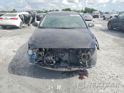 Piąte zdjęcie samochodu w środku: 2019 HYUNDAI ELANTRA GT BASE VIN:KMHH35LE3KU094834 - miniatura