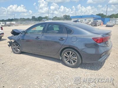 Drugie zdjęcie samochodu z przodu: 2023 KIA FORTE LXS VIN:3KPF24AD8PE541313 - miniatura