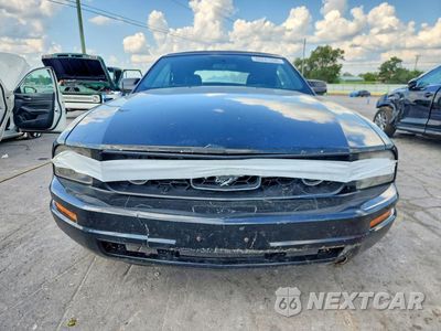Piąte zdjęcie samochodu w środku: 2006 FORD MUSTANG VIN:1ZVFT84N865233462 - miniatura