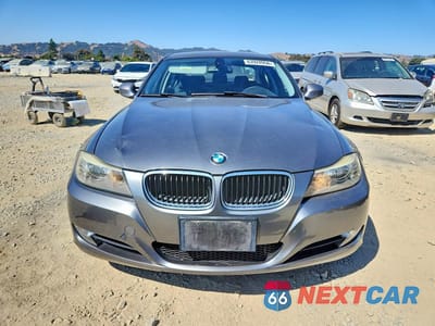 Piąte zdjęcie samochodu w środku: 2011 BMW 328 I SULEV VIN:WBAPH5G5XBNM71940 - miniatura