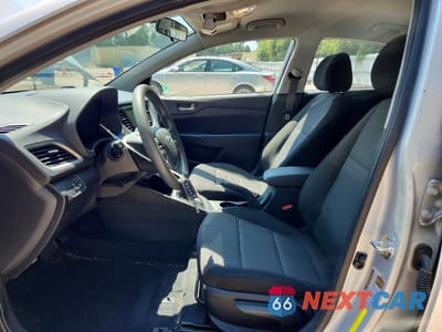 Zdjęcie 7 z 12 samochodu: 2019 HYUNDAI ACCENT SEL VIN:3KPC24A36KE074105 - miniatura