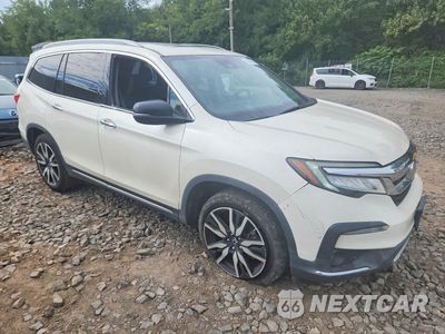 Czwarte zdjęcie samochodu z boku: 2019 HONDA PILOT TOURING VIN:5FNYF6H91KB007308 - miniatura