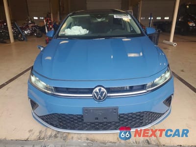 Piąte zdjęcie samochodu w środku: 2025 VOLKSWAGEN JETTA SE VIN:3VW7X7BU2SM036627 - miniatura