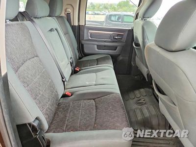 Zdjęcie 10 z 12 samochodu: 2015 RAM 2500 SLT VIN:3C6UR5ML3FG594605 - miniatura