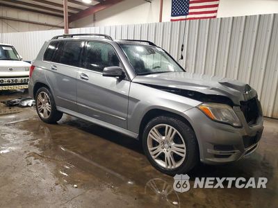 Czwarte zdjęcie samochodu z boku: 2015 MERCEDES-BENZ GLK 350 4MATIC VIN:WDCGG8JB2FG382406 - miniatura