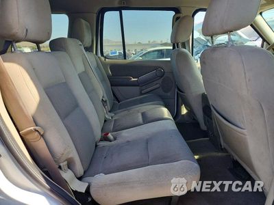 Zdjęcie 11 z 13 samochodu: 2007 FORD EXPLORER XLT VIN:1FMEU63E97UB27235 - miniatura