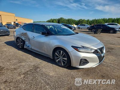 Czwarte zdjęcie samochodu z boku: 2019 NISSAN MAXIMA 3.5 SV VIN:1N4AA6AV9KC365492 - miniatura