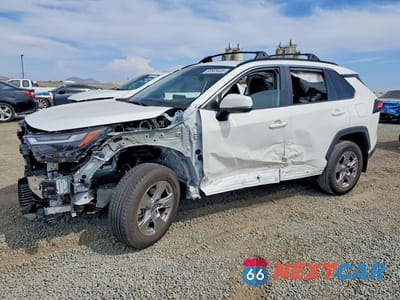 2022 TOYOTA RAV4 XLE 2T3W1RFV3NC206044 - główne zdjęcie licytacji z USA - miniatura