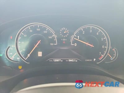 Zdjęcie 9 z 13 samochodu: 2019 BMW X3 SDRIVE30I VIN:5UXTR7C51KLF25848 - miniatura