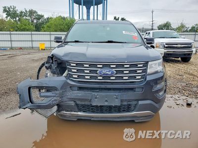 Piąte zdjęcie samochodu w środku: 2017 FORD EXPLORER XLT VIN:1FM5K7D87HGD24554 - miniatura