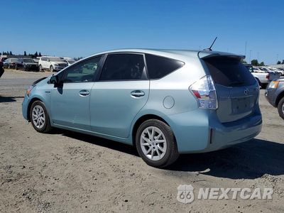 Drugie zdjęcie samochodu z przodu: 2014 TOYOTA PRIUS V THREE VIN:JTDZN3EUXEJ011742 - miniatura