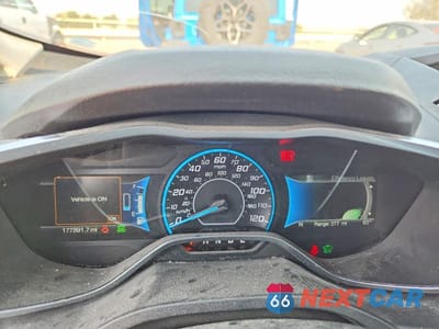 Zdjęcie 9 z 13 samochodu: 2017 FORD C-MAX SE VIN:1FADP5AU1HL111555 - miniatura