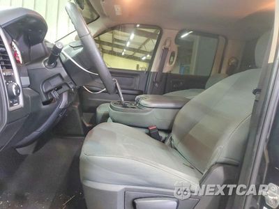 Zdjęcie 7 z 12 samochodu: 2017 RAM 1500 ST VIN:1C6RR6FT9HS836219 - miniatura