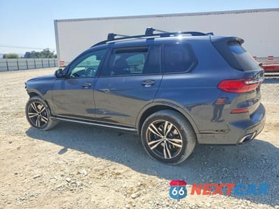 Drugie zdjęcie samochodu z przodu: 2021 BMW X7 XDRIVE40I VIN:5UXCW2C06M9E19606 - miniatura