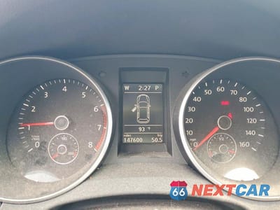 Zdjęcie 9 z 12 samochodu: 2011 VOLKSWAGEN GOLF VIN:WVWDA7AJ1BW264486 - miniatura