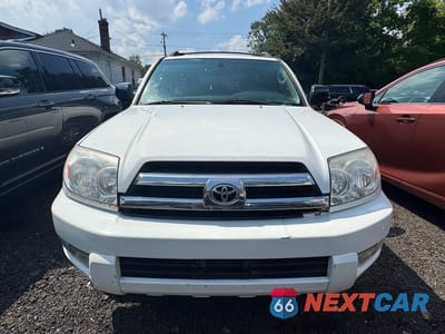 Piąte zdjęcie samochodu w środku: 2005 TOYOTA 4RUNNER SR5 VIN:JTEZT14R950024314 - miniatura
