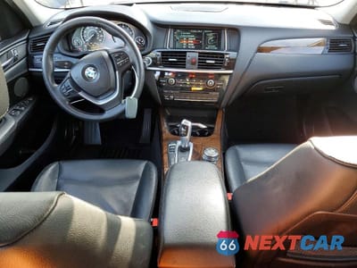 Zdjęcie 8 z 13 samochodu: 2017 BMW X3 SDRIVE28I VIN:5UXWZ7C51H0U46779 - miniatura
