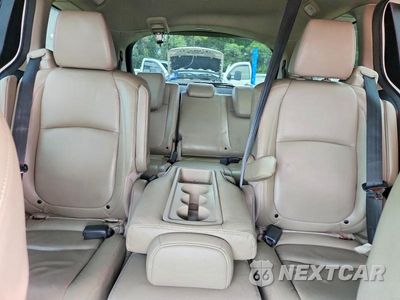 Zdjęcie 10 z 13 samochodu: 2019 HONDA ODYSSEY EXL VIN:5FNRL6H73KB043643 - miniatura