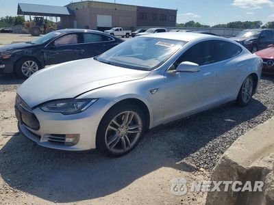 2013 TESLA MODEL S 5YJSA1CN5DFP05337 - główne zdjęcie licytacji z USA - miniatura