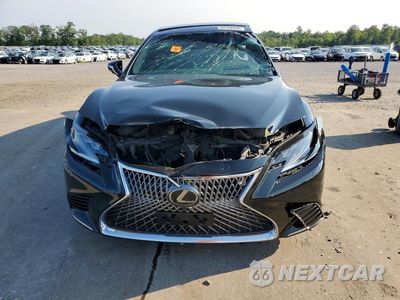 Piąte zdjęcie samochodu w środku: 2018 LEXUS LS 500 VIN:JTHC5LFF2J5004551 - miniatura