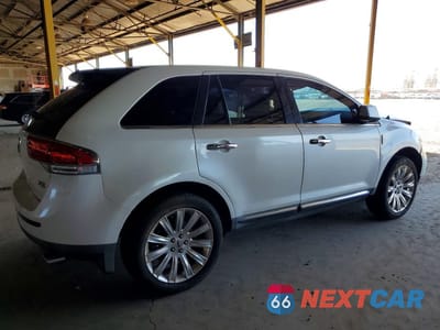 Trzecie zdjęcie samochodu z tyłu: 2011 LINCOLN MKX VIN:2LMDJ6JK8BBJ07171 - miniatura