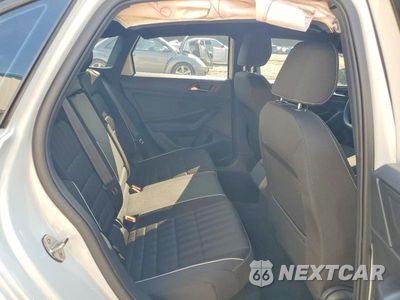 Zdjęcie 10 z 12 samochodu: 2023 VOLKSWAGEN JETTA SPORT VIN:3VWAM7BU8PM027713 - miniatura