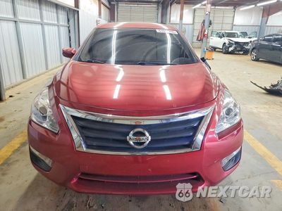 Piąte zdjęcie samochodu w środku: 2015 NISSAN ALTIMA 2.5 S VIN:1N4AL3AP4FC458324 - miniatura