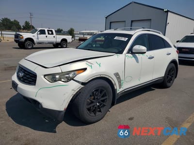2010 INFINITI FX35 BASE JN8AS1MWXAM850302 - główne zdjęcie licytacji z USA - miniatura