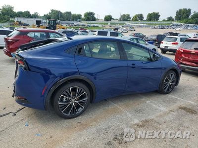 Trzecie zdjęcie samochodu z tyłu: 2024 TOYOTA PRIUS XLE VIN:JTDADABU0R3024101 - miniatura
