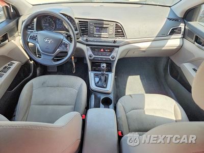 Zdjęcie 8 z 12 samochodu: 2017 HYUNDAI ELANTRA SE VIN:5NPD74LF6HH164436 - miniatura
