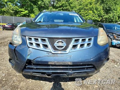 Piąte zdjęcie samochodu w środku: 2015 NISSAN ROGUE SELECT S VIN:JN8AS5MT3FW664917 - miniatura